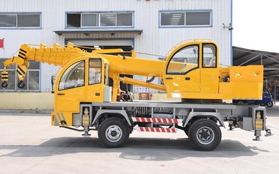 Телескопический автокран 8T, STSQ8D