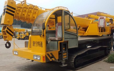 Телескопический гусеничный кран 12T, STSQ12L